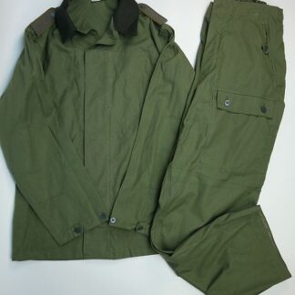 NVA velddienst uniform, overgangsperiode van de ,,blumentarn,, naar het ,,strichtarn,, camouflage uniform