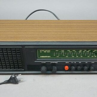 DDR RFT Strelasund Robotron RR1021 radio, 1975