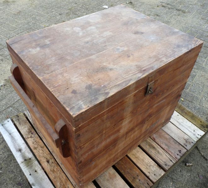 eenheid woonadres Secretaris Vintage houten kist, jaren 30/40 - Militaria 4 You